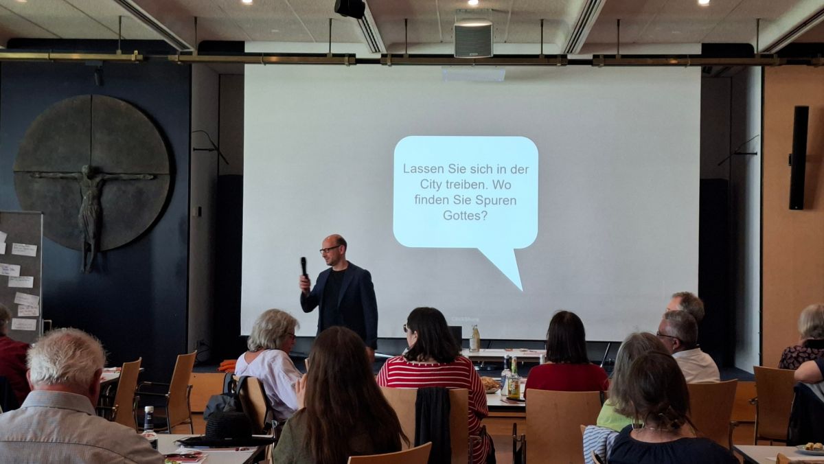 Workshop „Kirche, aber anders? Erkundungen im Land der Zukunft“ mit Prof. Dr. Christian Bauer
