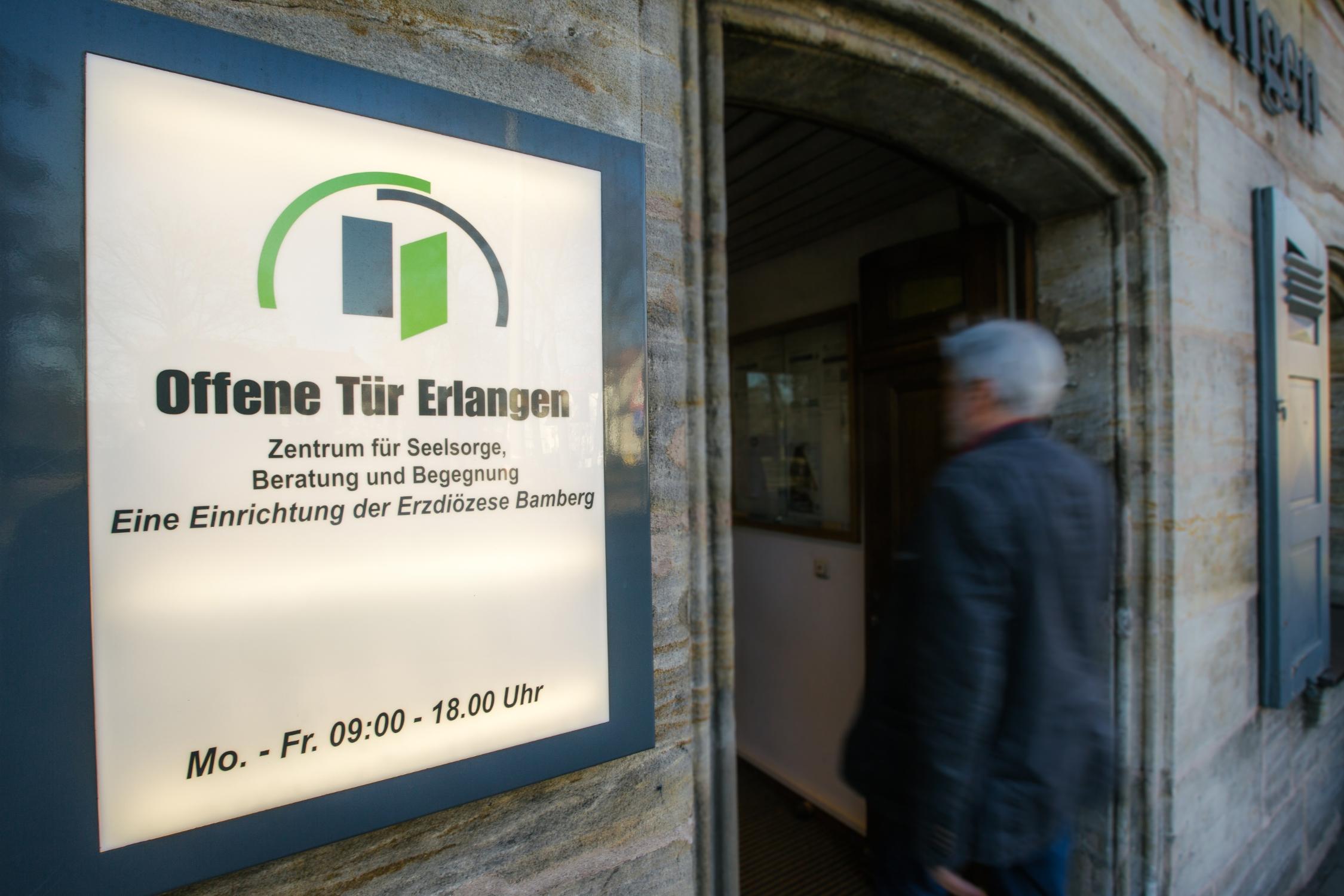 Offene_Tuer_Erlangen_Ort_der_Hoffnung